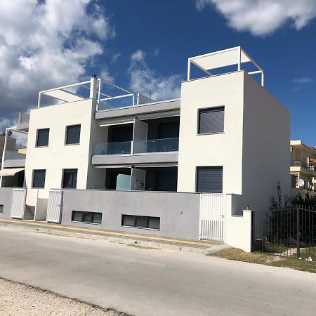 Asterias Apartamento Néa Péramos Exterior foto