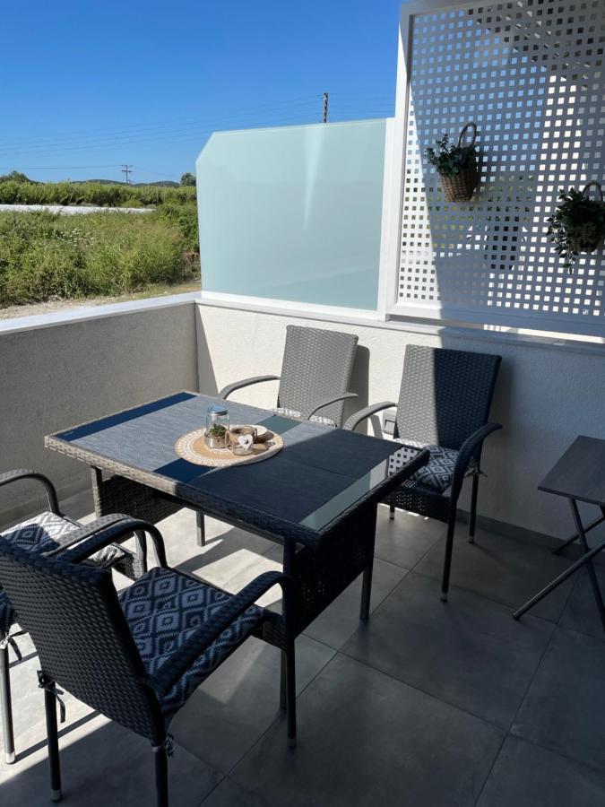 Asterias Apartamento Néa Péramos Exterior foto